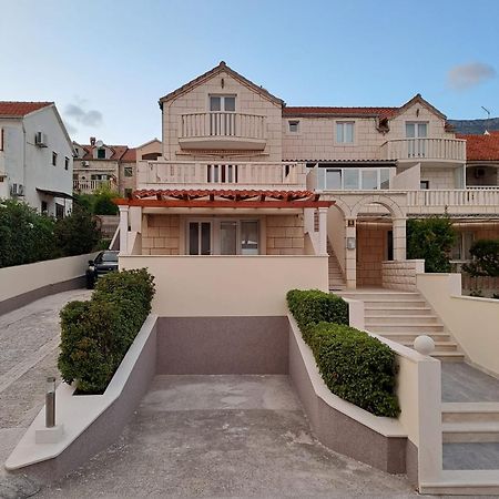 Apartments Jerica Bol Luaran gambar